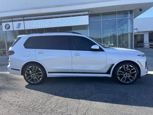 New 2026 BMW X7 xDrive40i AWD/4WD image 9