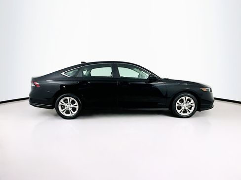 Used 2024 Honda Accord LX image 10