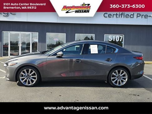 Used 2022 MAZDA MAZDA3 s image 2