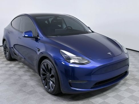 Used 2023 Tesla Model Y Performance AWD/4WD image 25
