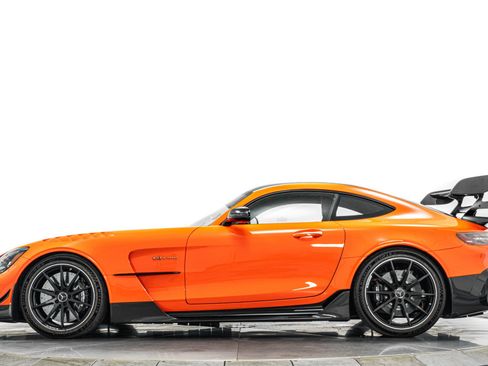 Used 2021 Mercedes-Benz AMG GT Black Series image 6