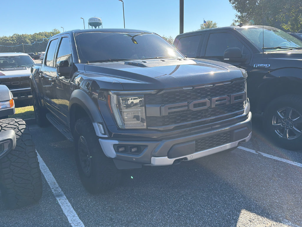 Used 2022 Ford F150 Raptor w/ Equipment Group 801A High AWD/4WD image 17