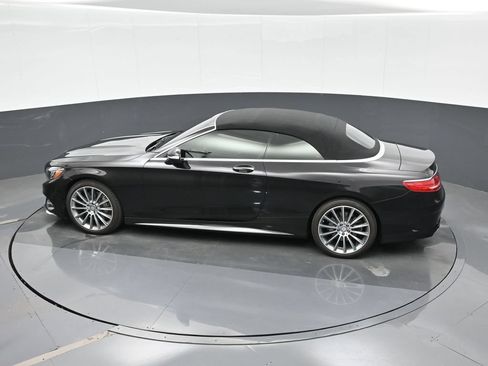 Used 2017 Mercedes-Benz S 550 Cabriolet image 35