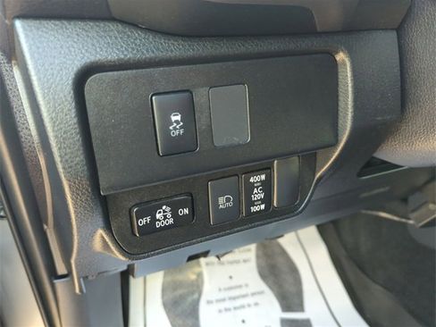 Used 2020 Toyota Tacoma TRD Sport image 33