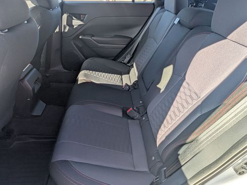 Used 2024 Subaru Impreza 2.0i Sport image 11