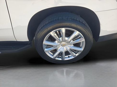 Used 2021 Chevrolet Suburban High Country image 20