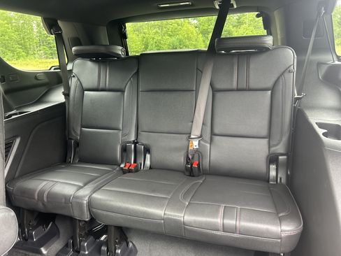 Used 2025 Chevrolet Tahoe RST w/ Comfort Package AWD/4WD image 22