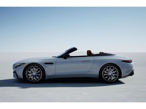 New 2026 Mercedes-Benz SL 55 AMG 4MATIC image 34