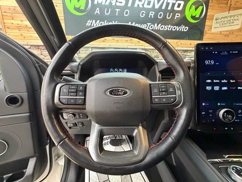 Used 2023 Ford Expedition Limited image 17