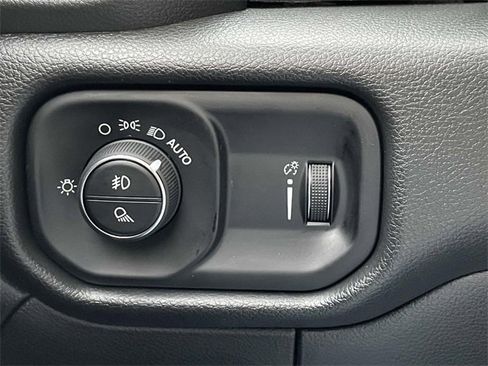 Used 2025 GMC Sierra 1500 Elevation w/ Elevation Premium Package image 51