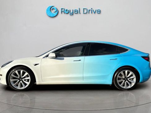 Used 2018 Tesla Model 3 Long Range image 3