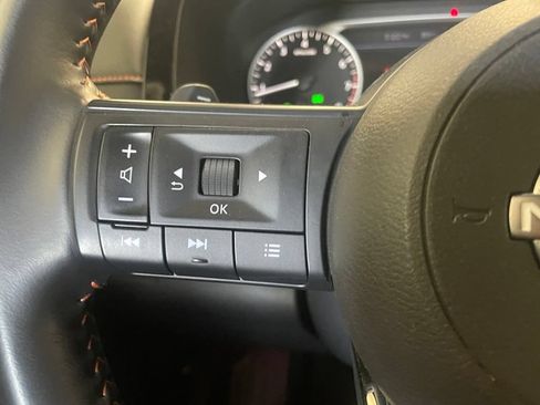Certified 2025 Nissan Pathfinder Rock Creek AWD/4WD image 12