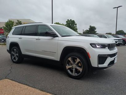 New 2026 Jeep Grand Cherokee L Limited w/ Trailer Tow Package