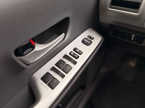 Used 2012 Toyota Prius V Three image 39