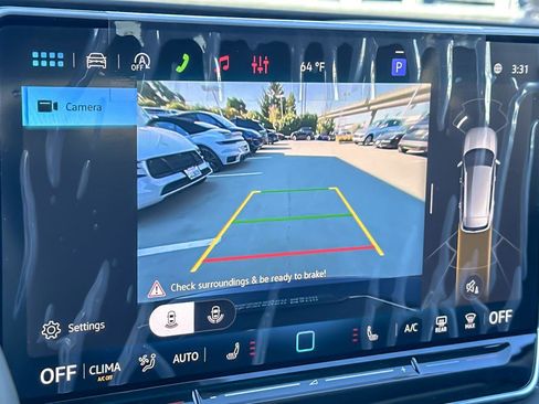 New 2026 Volkswagen Tiguan SE image 18