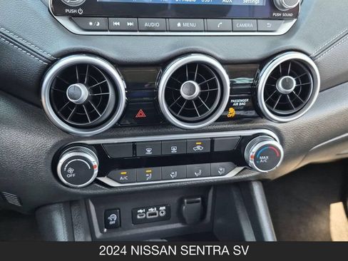 Used 2024 Nissan Sentra SV FWD image 22