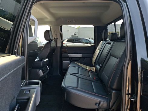 Used 2021 Ford F150 Lariat AWD/4WD image 10