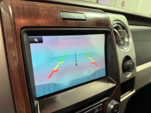 Used 2014 Ford F150 King Ranch w/ King Ranch Luxury Package image 19