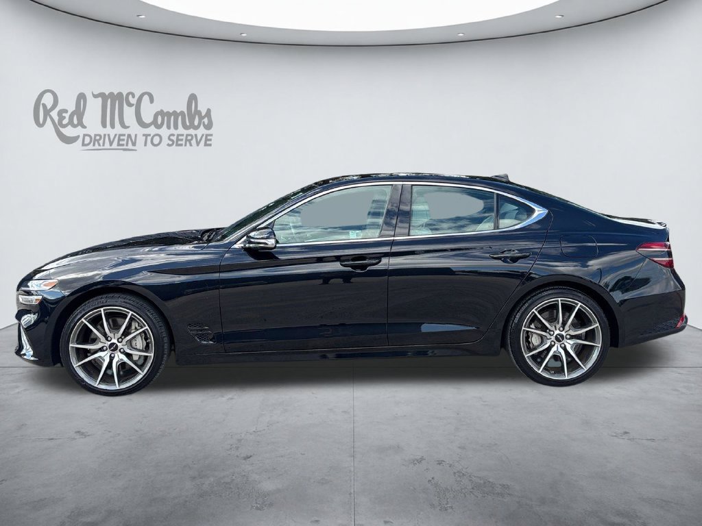 Used 2024 Genesis G70 2.5T RWD image 2