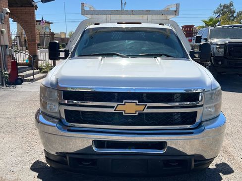 Used 2013 Chevrolet Silverado 3500 W/T image 4