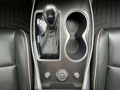 Used 2019 INFINITI QX60 Pure image 15