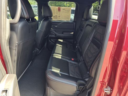 Used 2025 Nissan Frontier PRO-4X w/ Pro Premium Package AWD/4WD image 14