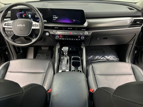 Used 2025 Kia Telluride S image 48