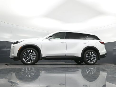 New 2027 INFINITI QX60 Luxe w/ Cargo Package FWD image 41