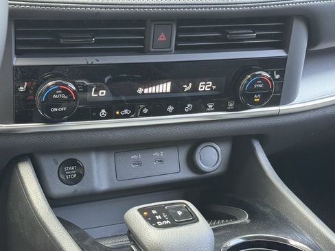 New 2026 Nissan Rogue SV w/ Cold Weather Package AWD/4WD image 12
