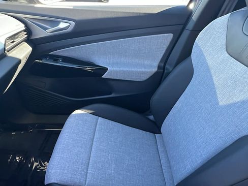 New 2026 Volkswagen ID.4 Pro image 12