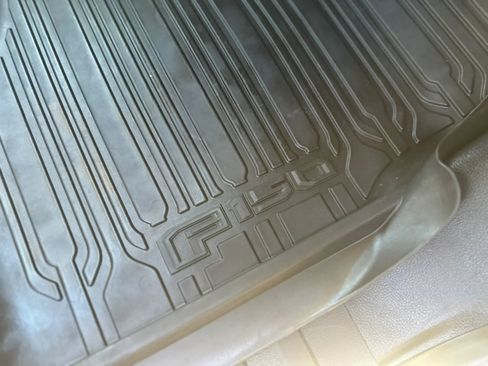 Used 2018 Ford F150 XLT w/ Equipment Group 301A Mid image 25