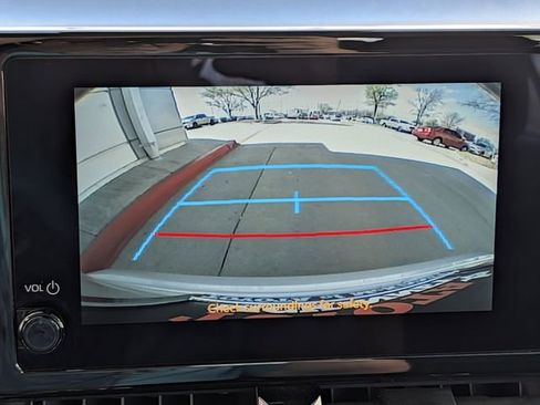 Used 2024 Toyota Corolla LE image 19