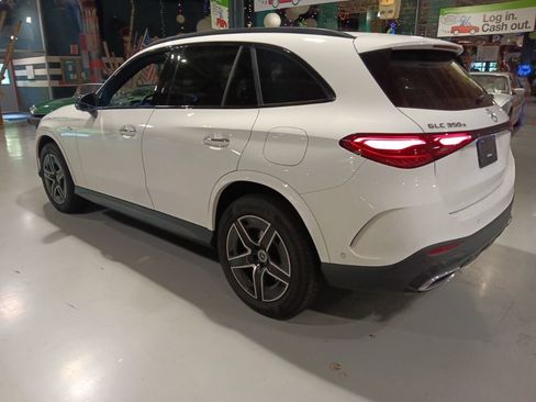 Certified 2025 Mercedes-Benz GLC 350e 4MATIC image 17