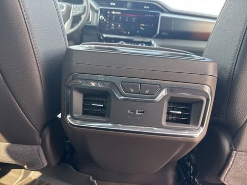New 2026 GMC Sierra 1500 Denali w/ Denali Reserve Package image 11