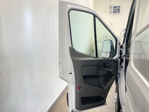 New 2026 Ford Transit 250 148 Medium Roof Extended AWD image 13