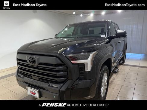 Used 2024 Toyota Tundra SR5 w/ SR5 Convenience Package AWD/4WD image 1