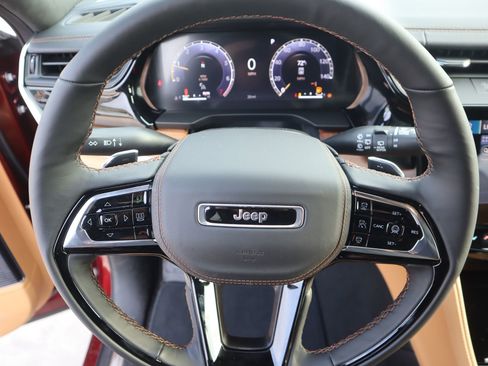 New 2026 Jeep Grand Cherokee Summit w/ Obsidian Package AWD/4WD image 3