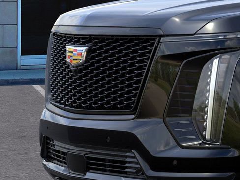 New 2026 Cadillac Escalade ESV Platinum Sport AWD/4WD image 13