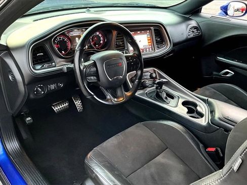 Used 2021 Dodge Challenger R/T w/ Plus Package image 13