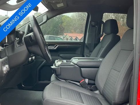 Used 2022 GMC Sierra 1500 Elevation w/ LPO, Elevation Black Package image 3