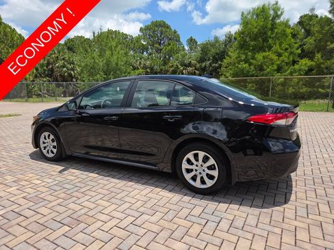 Certified 2026 Toyota Corolla LE FWD image 9