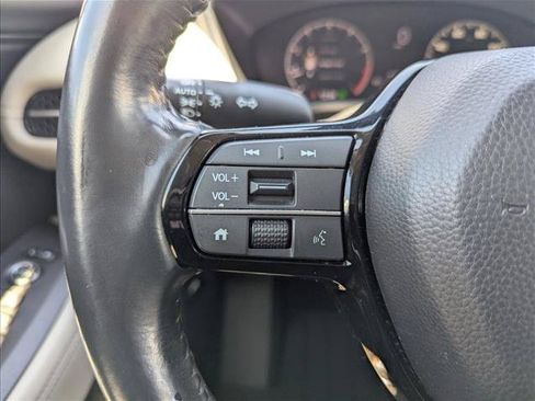 Used 2024 Honda HR-V EX-L image 13