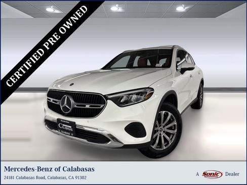 Certified 2026 Mercedes-Benz GLC 300 image 1