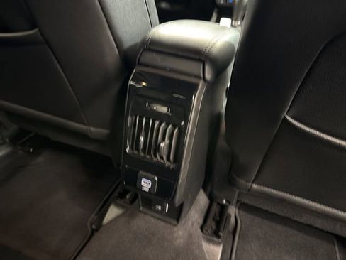 Used 2025 Jeep Compass Limited AWD/4WD image 13