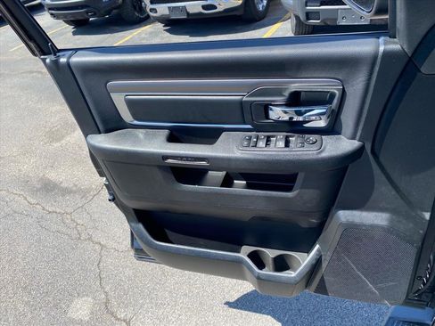 Used 2022 RAM 1500 Classic Warlock w/ Electronics Group AWD/4WD image 19