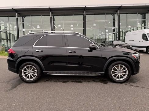 Used 2024 Mercedes-Benz GLE 450e 4MATIC image 8