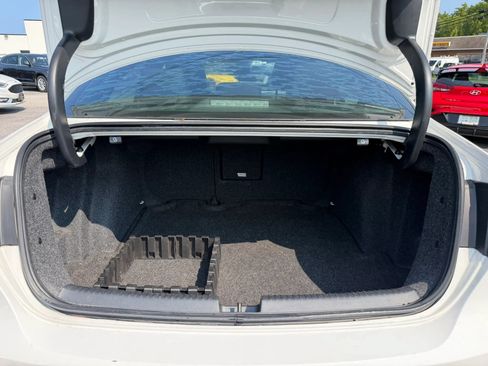 Used 2014 Volkswagen Jetta GLI Autobahn FWD image 18