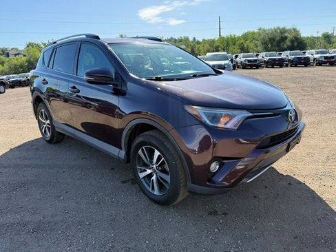 Used 2016 Toyota RAV4 XLE AWD/4WD image 8