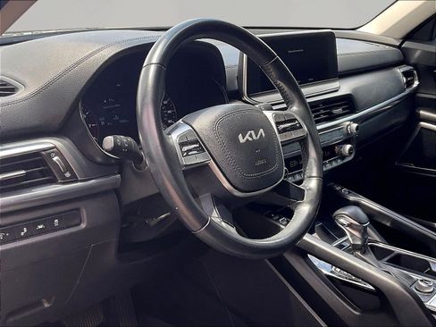 Used 2022 Kia Telluride S AWD/4WD image 17