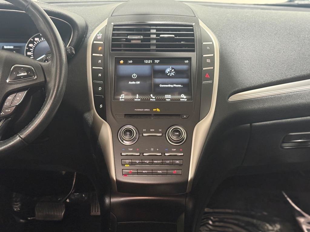 Used 2017 Lincoln MKC Premiere FWD image 14